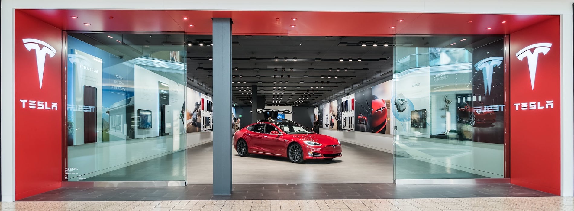 1523633475Tesla-Store-Header-Image-2368x1056 2.jpg