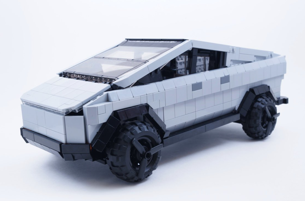 Lego Cybertruck 2.png