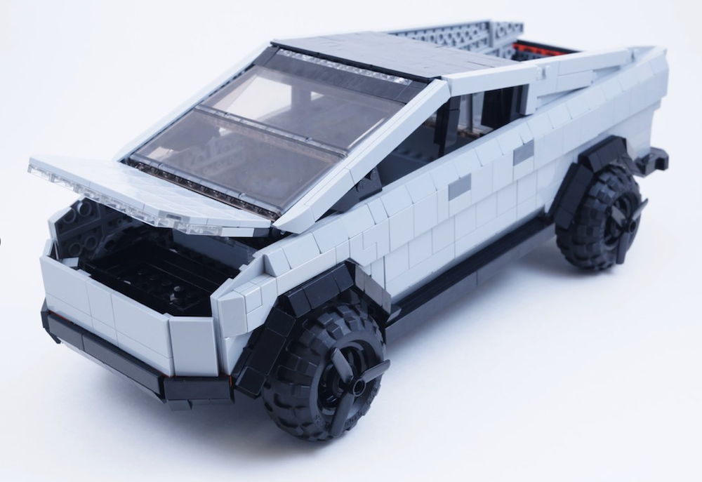 Lego Cybertruck 3.png