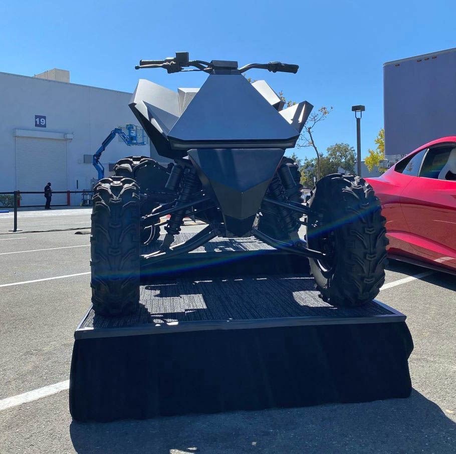 tesla cyber quad atv battery day 2020 a.jpg