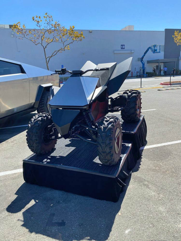 tesla cyber quad atv battery day 2020 e.jpg