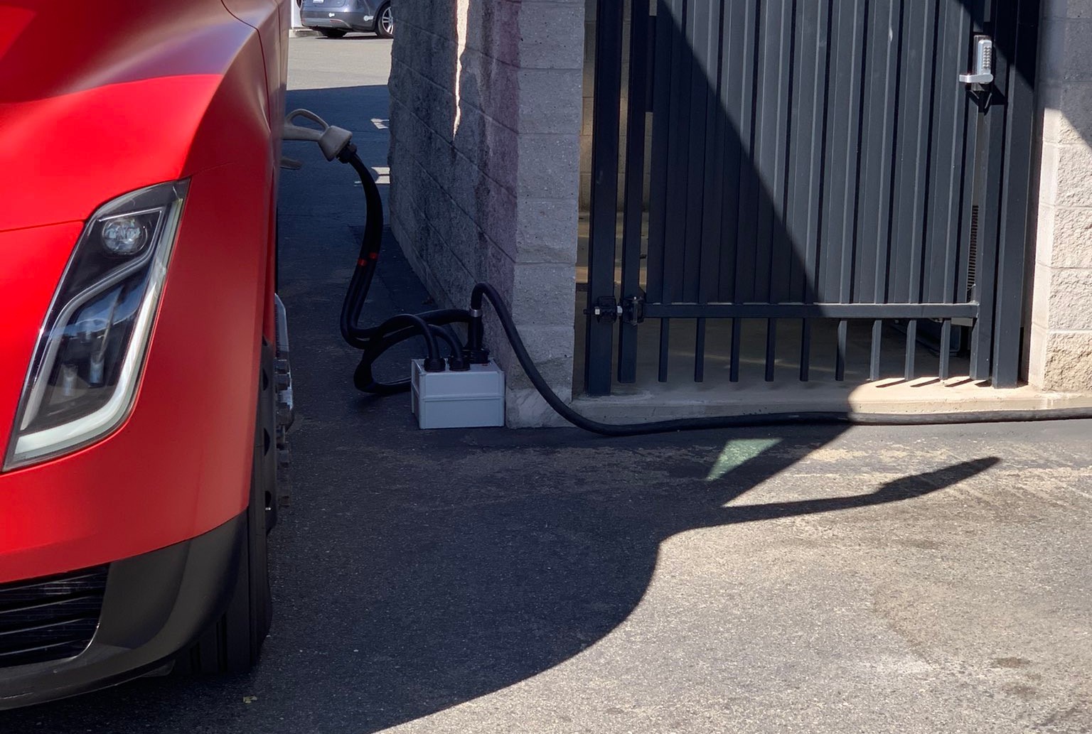 tesla-semi-charger-1.jpg